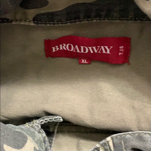 Camo denim jacket - Picture 3 of 4